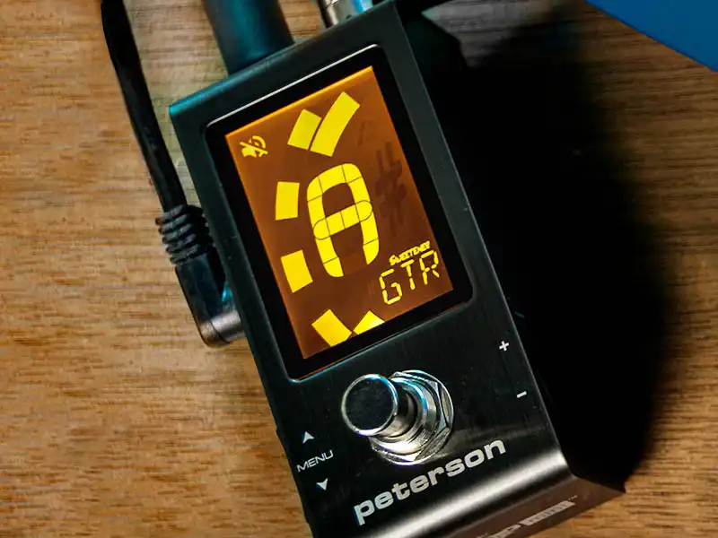 ストロボ・チューナー・ペダル Strobo Stomp Mini peterson