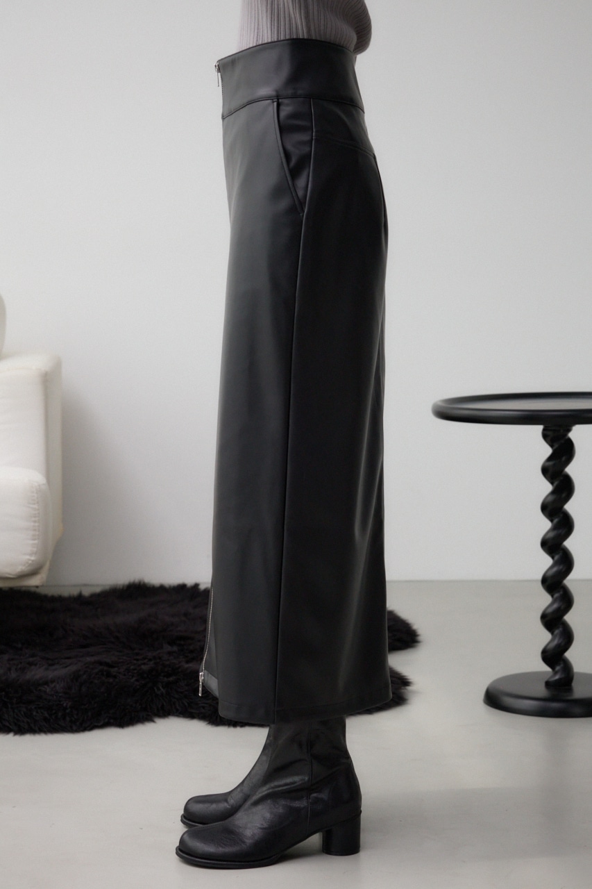 フェイクレザーZIPタイトスカート｜WOMEN｜250HAC31-535I｜AZUL BY