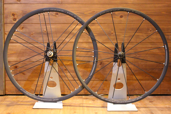 C17バージョンの入荷です。Campagnolo（カンパニョーロ）SHAMAL MILLE