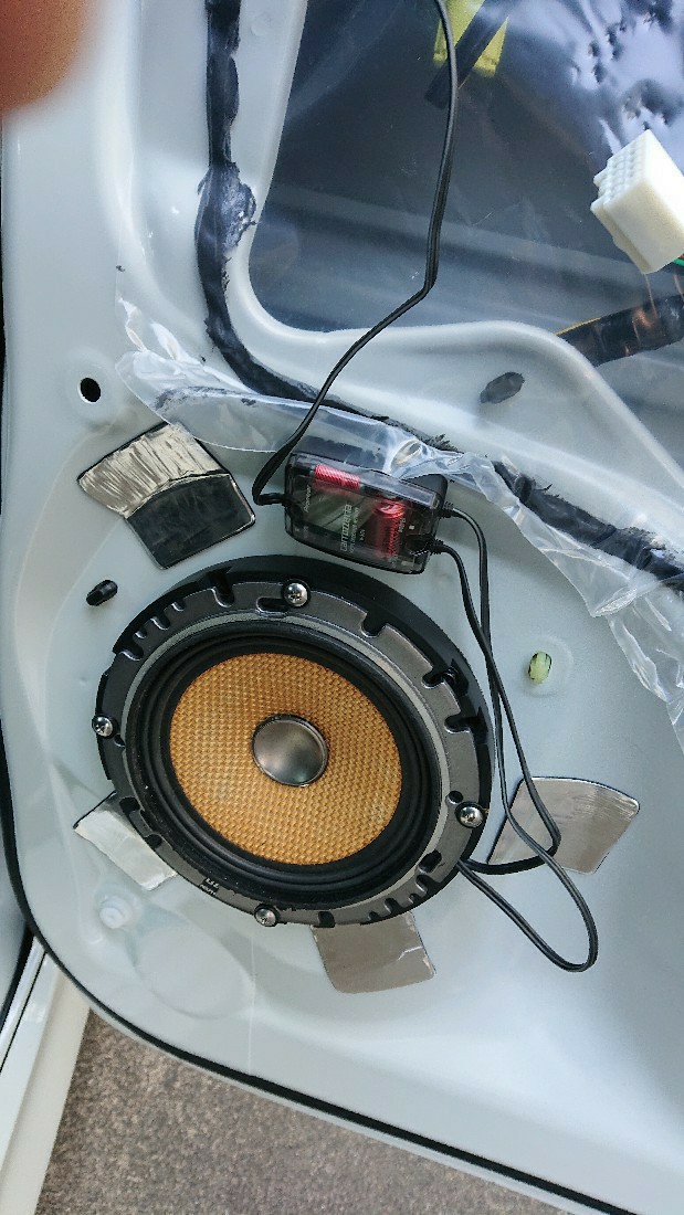 フロントスピーカーの取り付け（スズキ スペーシアカスタム