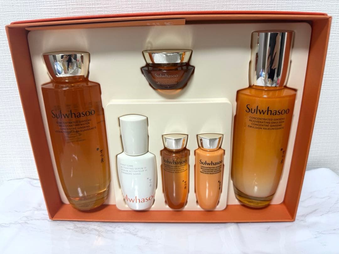 雪花秀 ソルファス滋陰生 ジャウムセン滋陰生水・滋陰生乳液 セット 楽天市場】＼ソルファス/雪花秀 滋陰生(ジャウムセン)2種企画セット