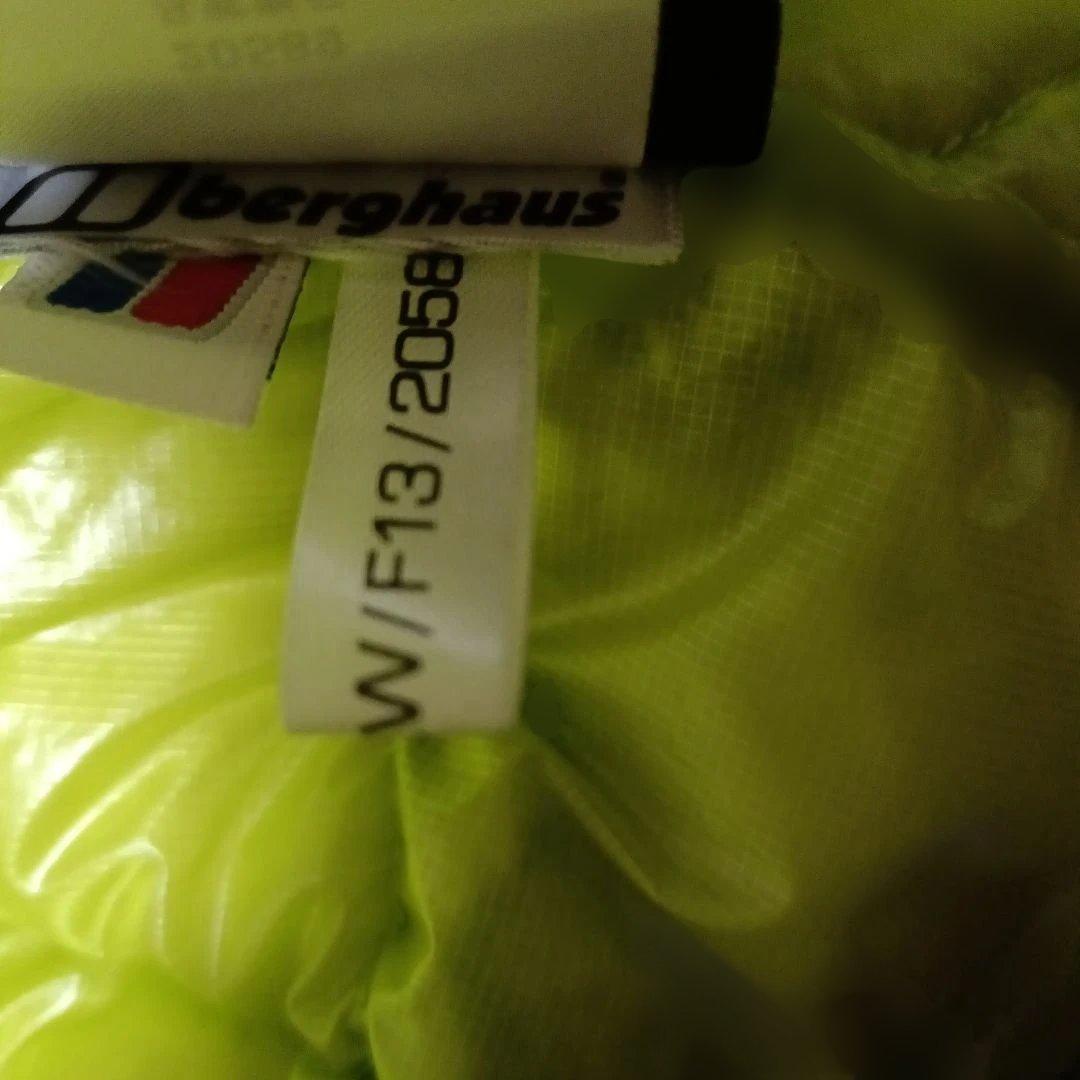 berghaus ILAM ダウンジャケット グリーン 850フィル - メルカリ