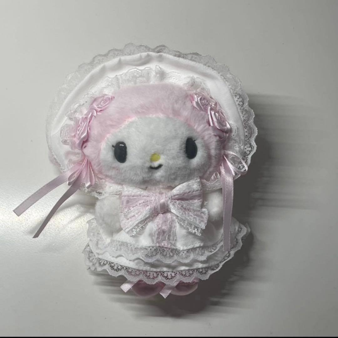 新品　ホワイトフリル　マイメロ　マスコットキーホルダー マイメロディ マイメロディの可愛いホワイトフリルマスコットホルダー｜商品コード010014