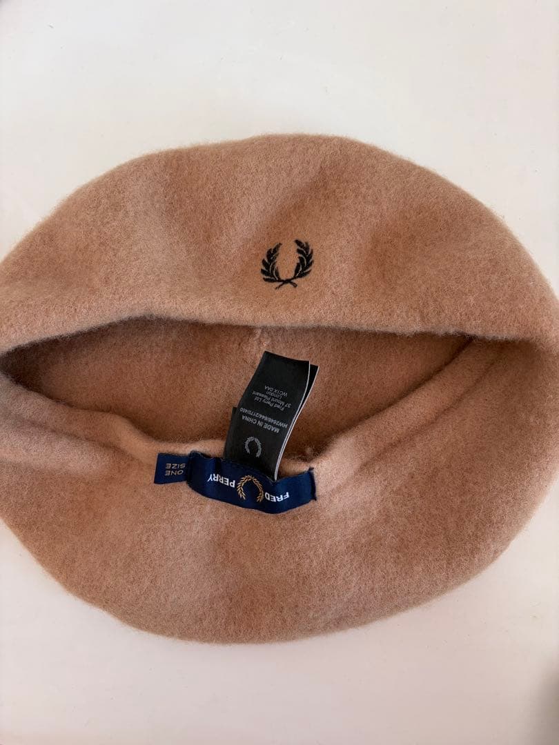 Fred Perry フレッドペリー ウール ベレー帽 キャメル - メルカリ
