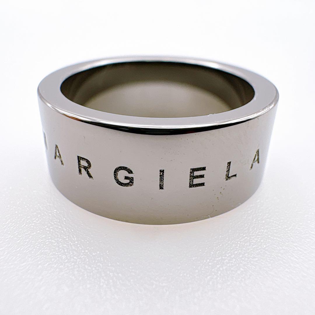 ち*み様 【Maison Margiela】シルバー ロゴ刻印 幅広リング 指輪 メゾン マルジェラ MAISON MARGIELA Ring （Silver） -FASCINATE